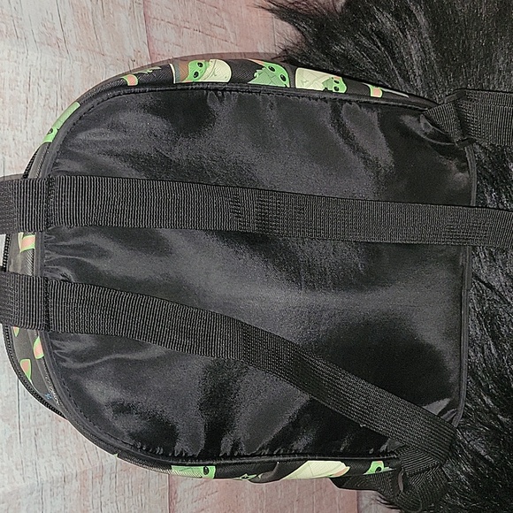 Star Wars Grogu Mini Backpack - Picture 3 of 13
